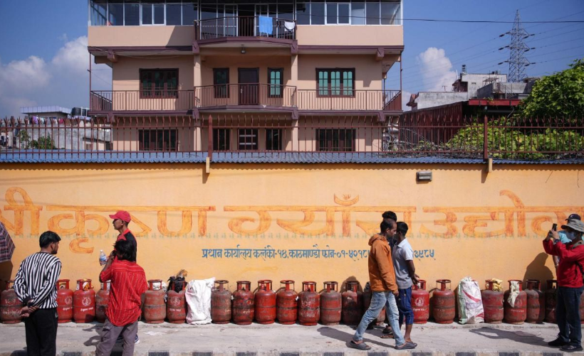 दसैंमा ग्यास अभाव हुन नदिन काठमाडौं उपत्यकामा ६ स्थानबाट सिलिन्डर साटफेर, अतिरिक्त शुल्क नलाग्ने