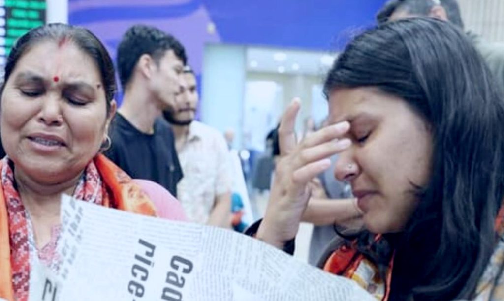 विपिन जोशीको रिहाइको माग गर्दै आमा र बहिनी इजरायल पुगिन्, संयुक्त राष्ट्रसंघसम्म लैजाने तयारी